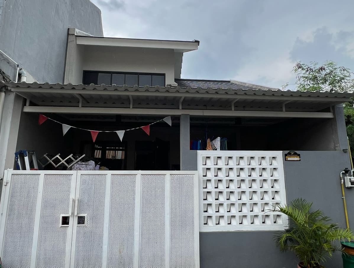 Rumah dijual Bintaro Graha Raya - tampak depan